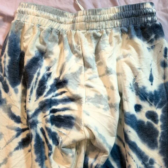 THREE pairs SIZE SMALL baggy sweatpants (Ava James, Joy Lab, Universal Thread) - Picture 5 of 14